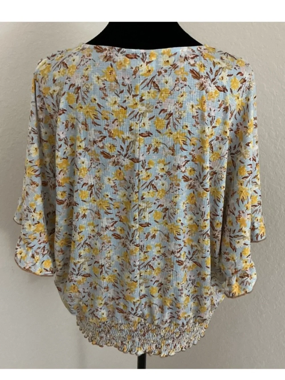 Melloday Floral Wrap Blouse 1X Blue Yellow Smocked Waist Flutter Sleeve - Picture 4 of 13